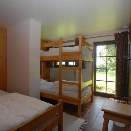Beautiful Chalet In Xhoffraix With Garden * מאלמדי